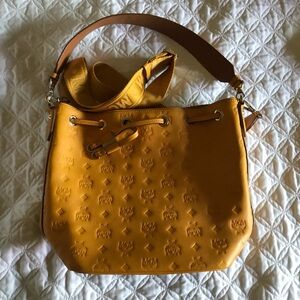 MCM bucket bag yellow